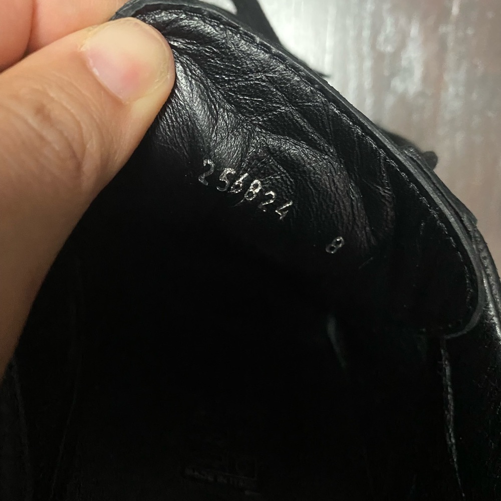 Gucci men’s sneakers size 8 - Picture 4 of 5